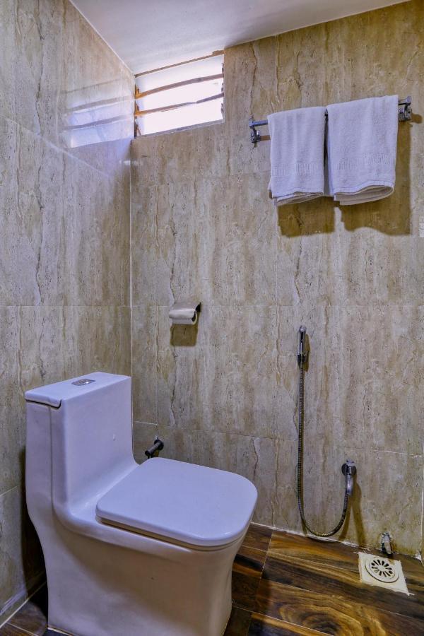Hotel Galaxy Indore Exterior photo
